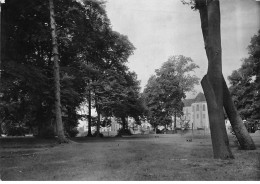 VERSAILLES - Ecole Sainte Geneviève - Le Parc - état - Versailles