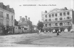 FONTAINEBLEAU - Place Solférino Et Rue Royale - état - Fontainebleau