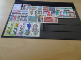 Berlin Jahrgang 1975 Postfrisch Komplett (7775) - Unused Stamps