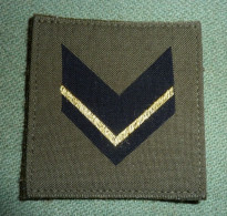 Gradi Pettorali Caporale - Esercito Italiano - Usati - Italian Army Corporal Breast Ranks - Obsolete (284) - Heer