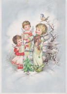 ANGE Noël Vintage Carte Postale CPSM #PBP391.FR - Anges
