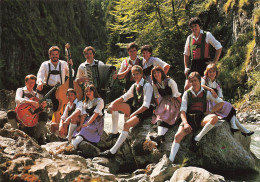 FOLKLORE - Weissenbach - Trachtenverein - Carte Postale - Costumes