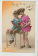 ENFANTS - LITTLE GIRL - MAEDCHEN - Jolie Carte Fantaisie Portrait Enfants Et Fleurs De "Bonne Année " - Retratos