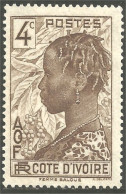 XW01-2657 Cote Ivoire 4c Femme Baoulé Woman Hairdress Coiffure Sans Gomme - Used Stamps