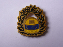 Pin S CASQUE ETS BAUDIN A VITRY LE FRANCOIS 51 - Città