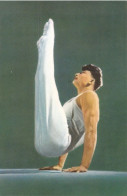 Chinese Postcard - Man Gymnast Doing Support On Hands - Gymnastique