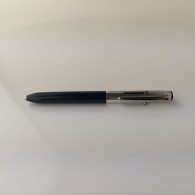 GARANT Vintage 3 Color Ballpoint Pen Black Plastic Chrome Trim Made In DDR #5578 - Schrijfgerief