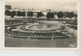 BRÉTIGNY SUR ORGE - Square Anatole France (1956) - Timbre FM - Bretigny Sur Orge