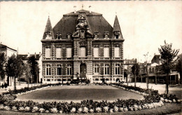 N°3349 W -cpsm Rueil Malmaison -l'hôtel De Ville- - Rueil Malmaison