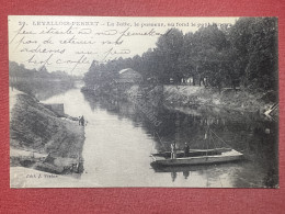 Cartolina - Levallois-Perret - La Jatte, Le Passeur, Au Fond Le Pont Bineau 1900 - Non Classés