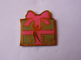 Pins L ILE ROSE COMMERCE D OBJETS D ART  A BERGERAC 24 - Ciudades