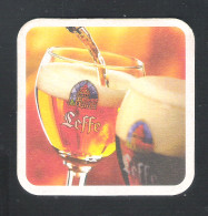 Bierviltje - Sous-bock - Bierdeckel  : LEFFE  ( 2 Scans)   (B 079) - Beer Mats