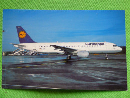 AIRBUS A 320 LUFTHANSA   D-AIPD - 1946-....: Modern Era