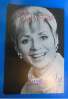 AUTOGRAPHE DE ANNIE CORDY SUR CARTE - Chanteurs & Musiciens