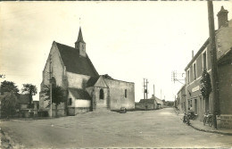 45  LA NEUVILLE - LA PLACE DE L' EGLISE (ref 6909) - Sonstige & Ohne Zuordnung