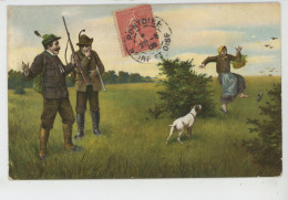 CHASSE - HUNTING - DOG - HUMOUR - Jolie Carte Fantaisie Chasseurs Avec Chien Ayant Débusqué Une Femme Derrière Buisson - Hunting