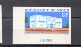 NIGER  N° 128   NON DENTELE   NEUF SANS CHARNIERE  COTE ? €     MUSEE - Niger (1960-...)