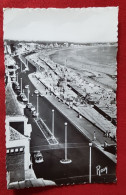 CPSM Petit Format -  La Baule Sur Mer - Vue Générale Du Boulevard Hennecart Et De La Plage - La Baule-Escoublac