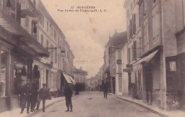 SURGERES          Rue Audry De Puyravault    SALON DE COIFFURE - Surgères