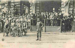 67 - Strasbourg - 22 Novembre 1918 - Le Général Gourand Pendant Le Défilé Des éléments De La IVe Armée - Etat Coins Usés - Strasbourg