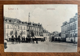 Colmar - Place Du Saumon - Salmenplatz Animée Chevaux Voiture Bicyclette - A Circulé Le 7/08/1912 - Colmar