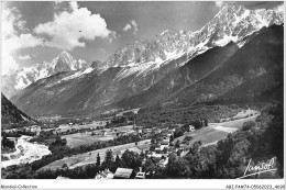 ABIP4-74-0319 - LES HOUCHES - Vue Generale Et Les Aiguilles De Chamonix - Les Houches