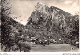 ABIP10-74-0867 - SAMOENS - Vue Generale En Direction De Samoens .Au Premier Plan La Savoyarde Pension  - Samoëns