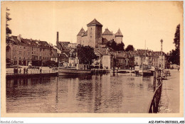 ACZP3-74-0230 - ANNECY - Le Port Et Le Vieux Château Fort Des Ducs De Genevois-nemours - Annecy