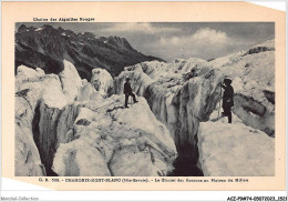 ACZP9-74-0765 - CHAMONIX-MONT-BLANC - Le Glacier Des Bossons Au Plateau Du Milieu - Chamonix-Mont-Blanc