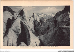 ACZP9-74-0764 - CHAMONIX-MONT-BLANC - Crevasses à La Mer De Glace - Chamonix-Mont-Blanc