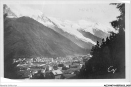 ACZP9-74-0734 - CHAMONIX-MONT-BLANC - Vue Générale Et Le Mont-blanc - Chamonix-Mont-Blanc