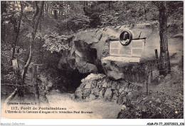 ADMP9-77-0774 - FORET DE FONTAINEBLEAU - L'entrée De La Caverne D'augas Et Le Médaillon Paul Merwart  - Fontainebleau