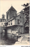 ADRP3-77-0252 - MORET-SUR-LOING - Vieille Maison Et Porte De Bourgogne - Moret Sur Loing