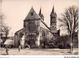 ADTP11-77-0957 - MELUN - église Notre-dame  - Melun