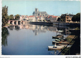 ADTP11-77-0921 - MEAUX - La Marne Au Quai Victor-hugo - Le Pont Du Marché Ou Vieux Pont Et La Cathédrale Saint-étienne - Meaux