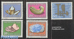 Switzerland 1960 Pro Patria 5v, Mint NH, History - Nature - Geology - Birds - Owls - Shells & Crustaceans - Nuovi