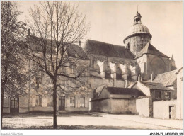 ADTP8-77-0727 - PROVINS - Abside De L'église Ste-quiriace  - Provins