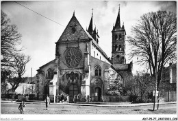 ADTP5-77-0383 - MELUN - église Notre-dame  - Melun