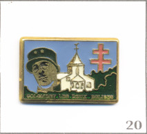 Pin’s Histoire - Personne Célèbre / Général De Gaulle à Colombey Les Deux Églises (52). Non Est. Métal Peint. T1015-20 - Personaggi Celebri