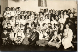 CP Carte Photo D'époque Photographie Vintage Fête Bal Costumé Déguisement - Parejas