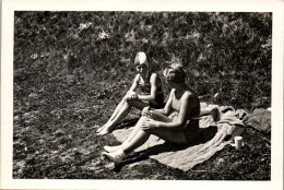 CP Carte Photo D'époque Photographie Vintage Femme Jolie Jeune Amies Bain - Unclassified