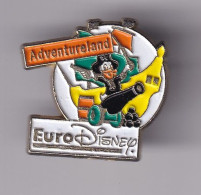 Pin's Euro Disney Adventureland  Donald Avec Un Canon Réf 8533 - Disney