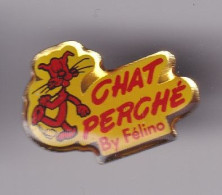 Pin's Chat Perché By Félino Réf 8562 - Tiere