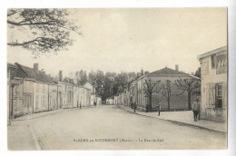CPA 51 St-REMY-en-BOUZEMONT La Grande Rue - Saint Remy En Bouzemont