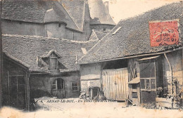 21 - ARNAY LE DUC - SAN39814 - Un Vieux Coin De La Ville - Arnay Le Duc