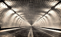 69 LYON INTERIEUR DU TUNNEL ROUTIER SOUS LA COLLINE DE LA CROIX-ROUSSE - Andere & Zonder Classificatie