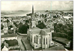 22.PAIMPOL.n°73.L'EGLISE.CPSM.EN AVION AU DESSUS DE - Paimpol