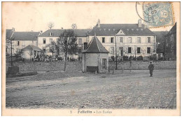 23 . N°48813 . Felletin . Les Ecoles - Felletin