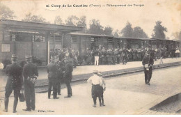 23 - CAMP DE LA COURTINE - SAN30450 - Débarquement Des Troupes - Train - Andere & Zonder Classificatie