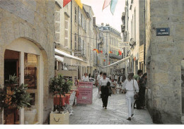 24.AM10126.Périgueux.Rue Piétonne.Edit Artaud.769/24.CPSM 15x10 Cm - Périgueux